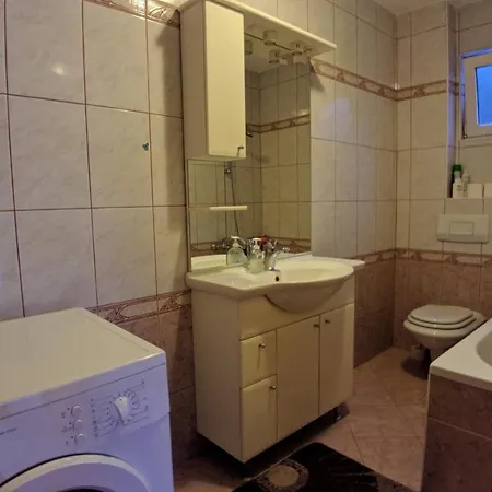 Holiday Home Rozic - Villa With Private Seasonal Heated Pool 莫斯塔尔 外观 照片