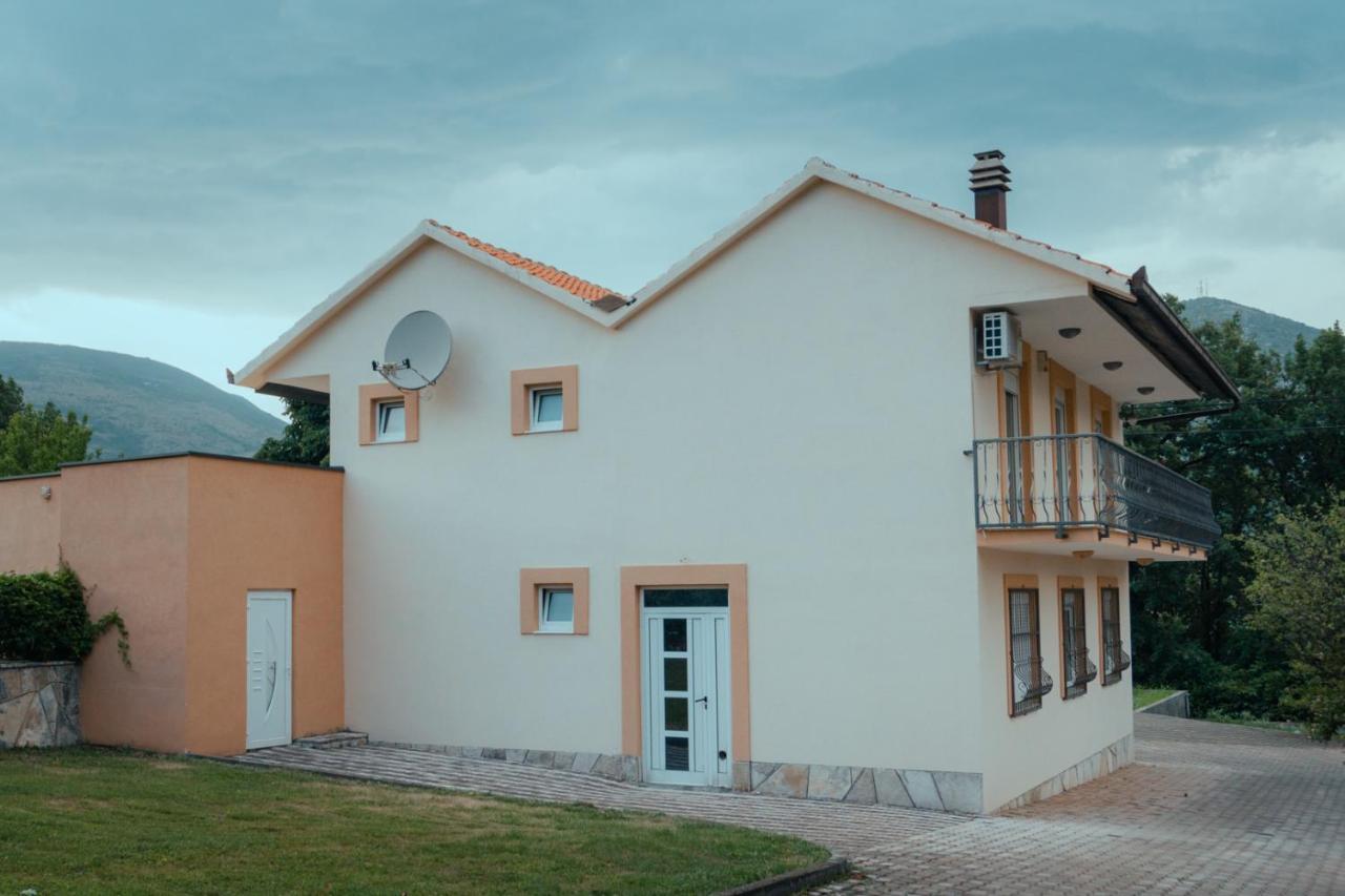 Rozic - With Private Seasonal Heated Pool Apartment