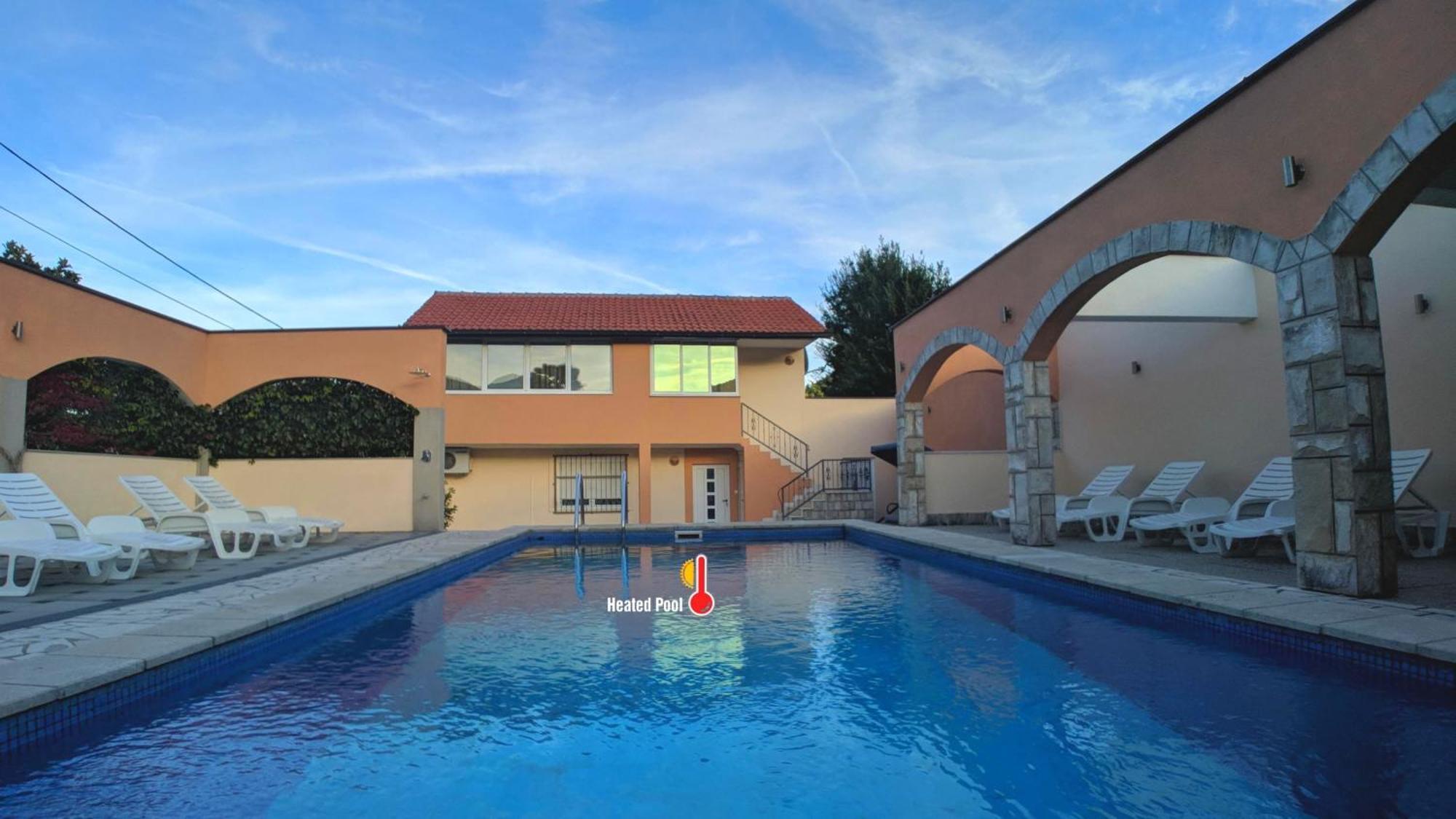 Rozic - With Private Seasonal Heated Pool * Mostar